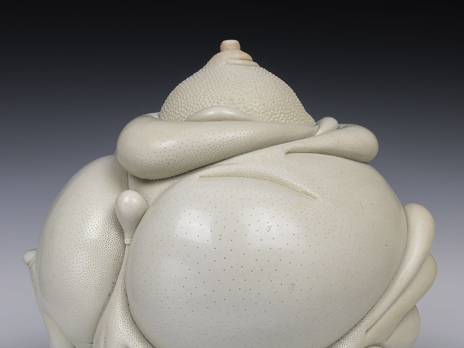 Jason Briggs "Royal" (detail 2). porcelain and mixed media sculpture ceramics.